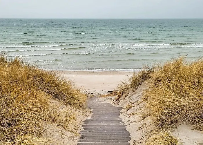 Holiday home 4 Bedroom Lovely In *